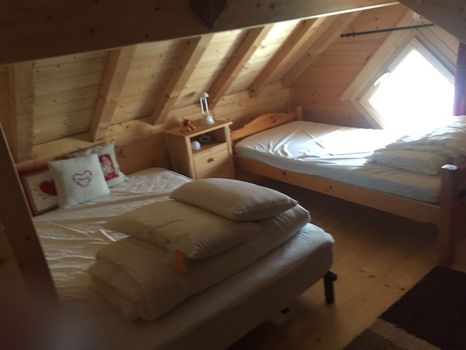 Hébergement insolite Lac du Bourget & nuit insolite cozycozy