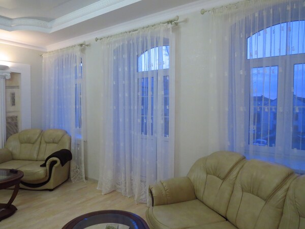 Beautiful Apartment In The Center Of Grodno For Groups Or Family - Grodno