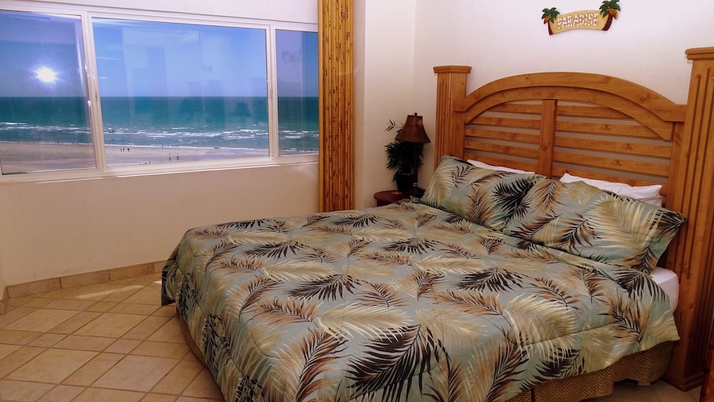 Spectacular 1 Bedroom Condo On Sandy Beach At Las Palmas Resort G-502 Condo - Sonora