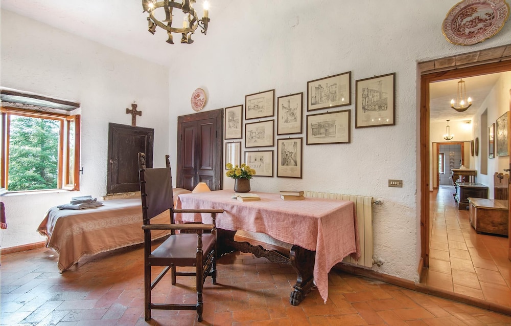 Characteristic Former Stone Farmhouse, Completely Renovated And Converted Into A Cozy Residence. - Terni