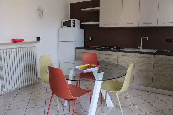 Appartamento Con Balcone - Lazise, VR, Italia