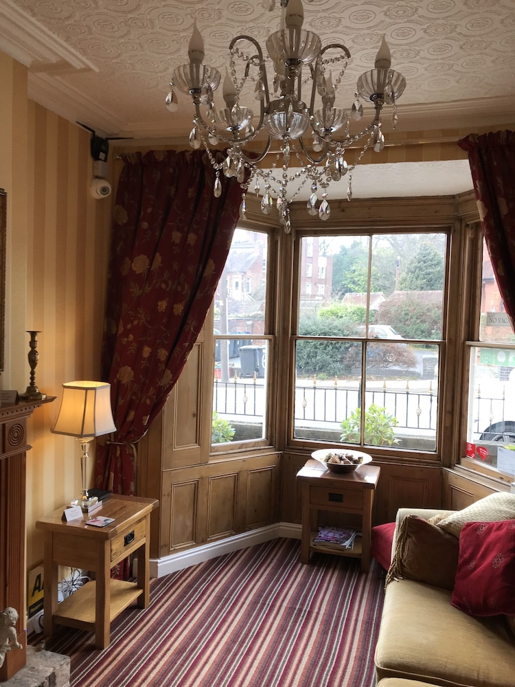 Clayhanger Guest House - Newcastle-under-Lyme
