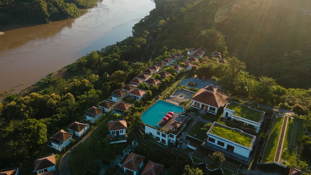 Le Grand Pakbeng Resort - Laos