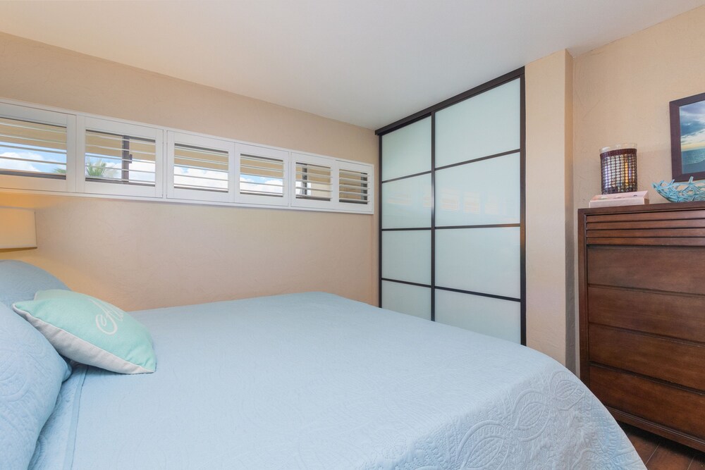 Umgestaltete Moderne Penthouse 1bd Eigentumswohnung Im Sugar Beach Resort # 618 - Maui, HI