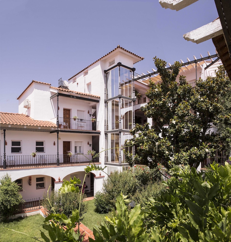 Hotel Varinia Serena - Balneario De Alange - Extremadura