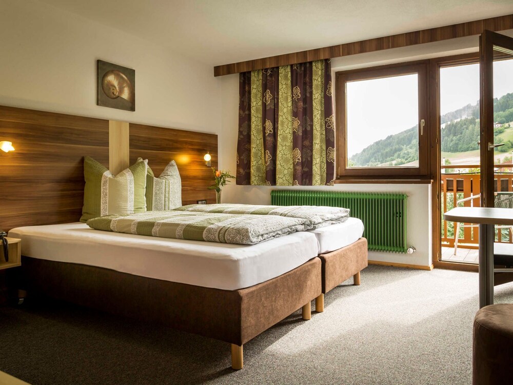 Room With 1 Extra Bed Zf - B & B Appartements Glungezer In Tulfes Near Innsbruck - Wattens