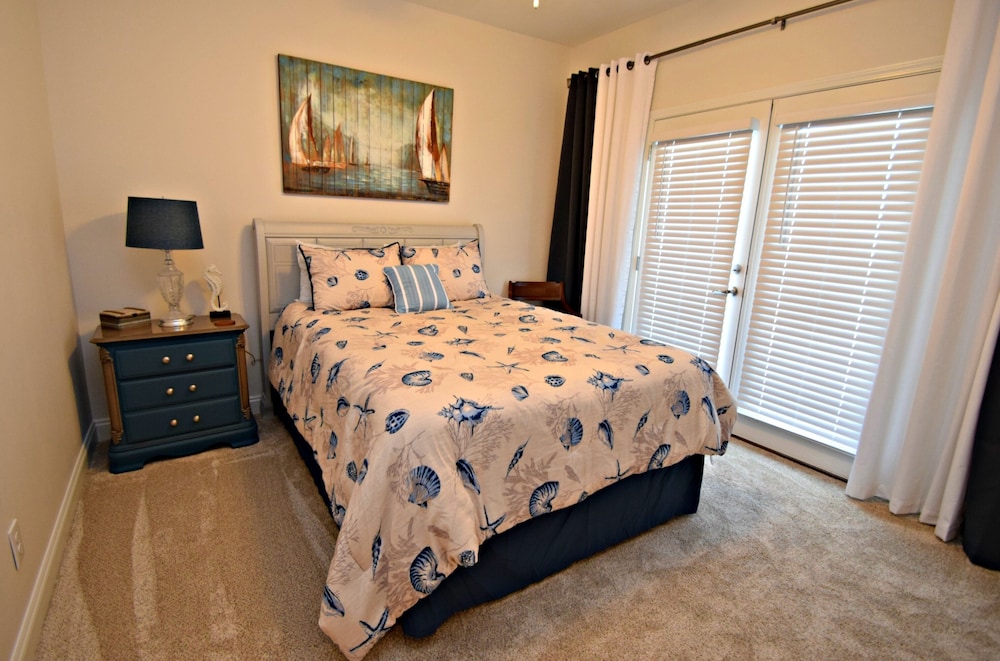 A Beach Life 3a 3 Bedroom Home By Redawning - Gulf Shores, AL