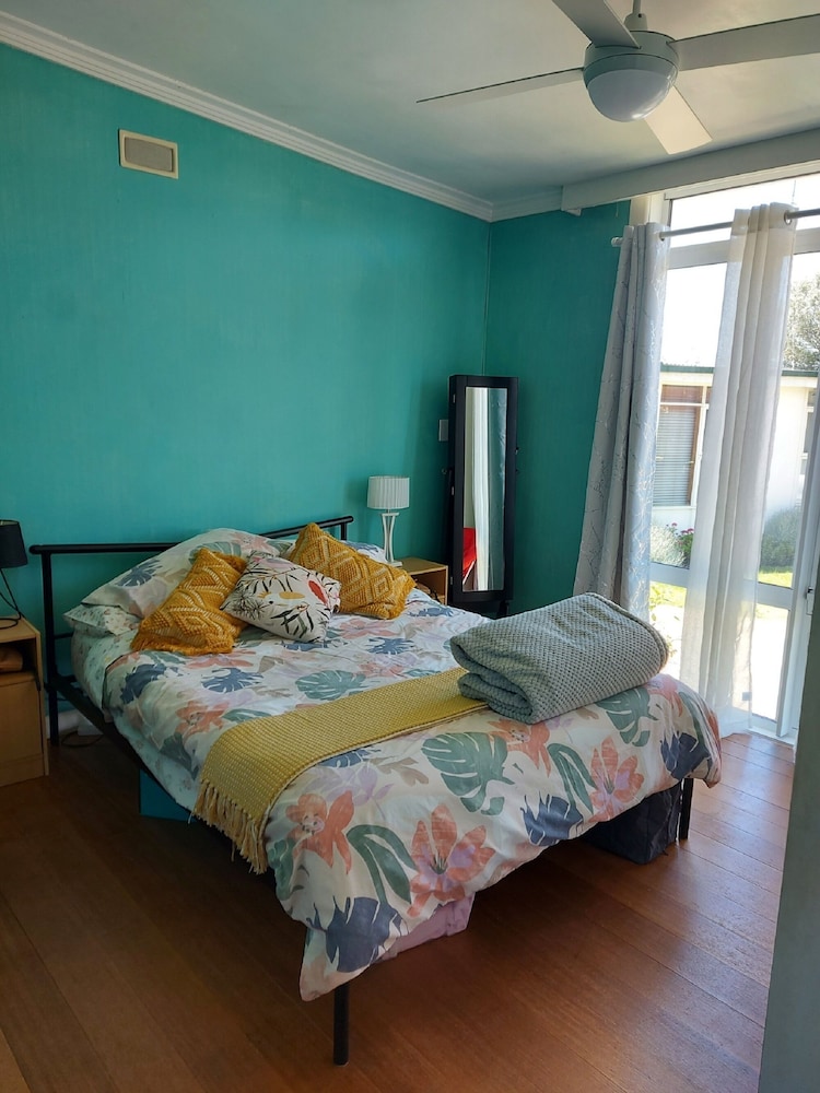 Torquay Cute Cosy  Retro  2broom  Holiday Unit Near Beaches, And Pets Welcome. - Great Ocean Road
