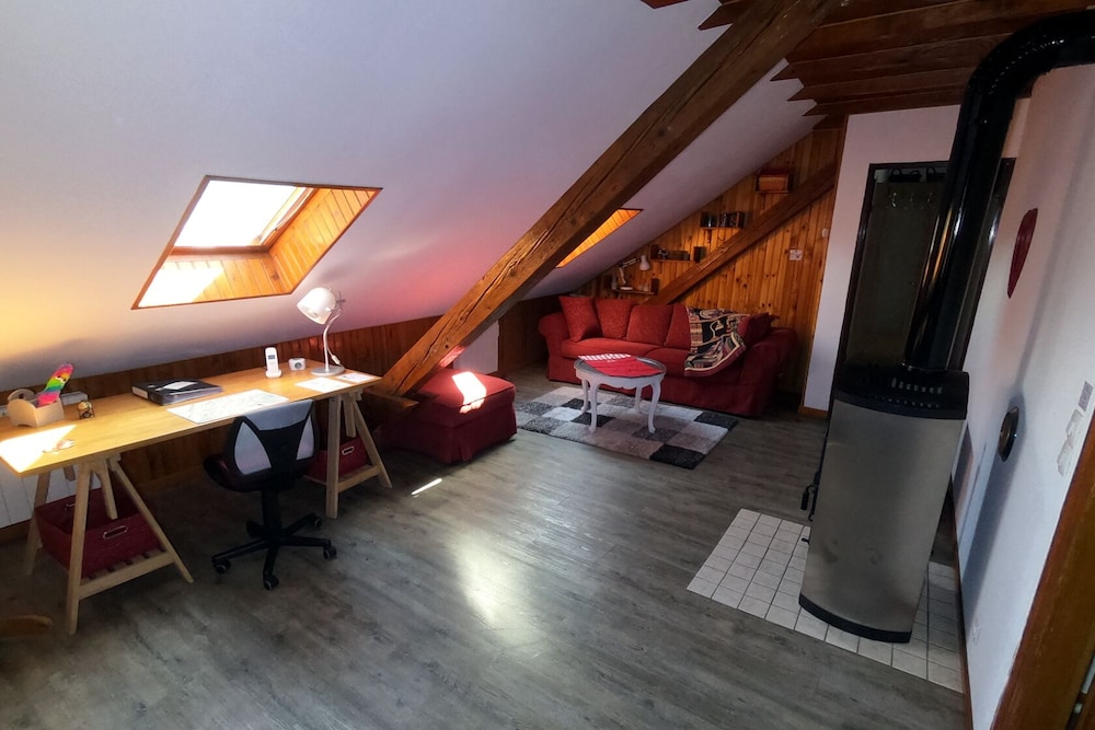Cozy And Comfortable Apartment Near The Center Of Colmar - Eguisheim