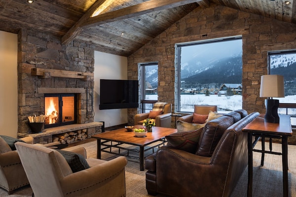 Breathtaking Views And Luxurious Living - Jackson Hole, WY