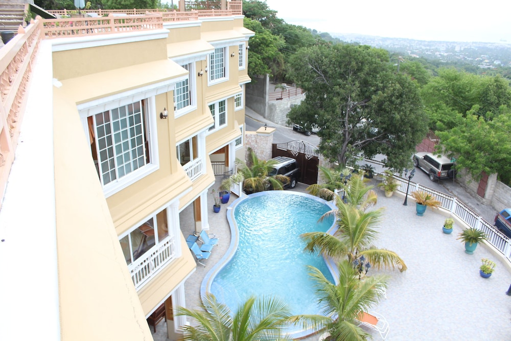 Lebon Appart Hotel - Porto Príncipe