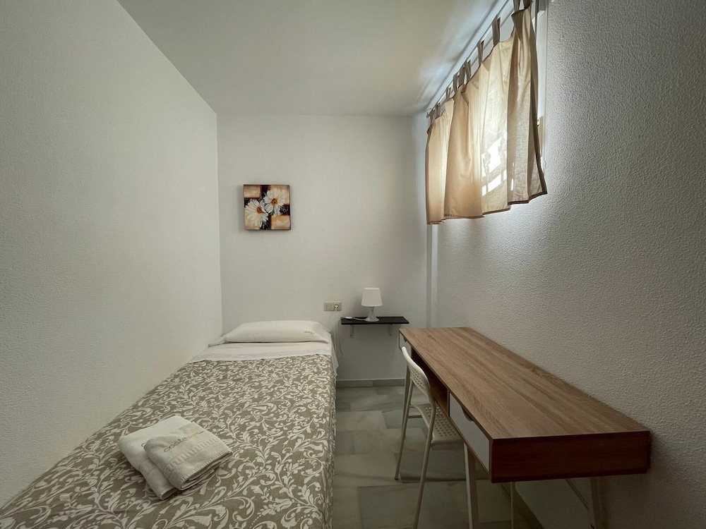 Apartment Can Mayor, Direkt Am Strand Und Im Erdgeschoss - Novo Sancti Petri