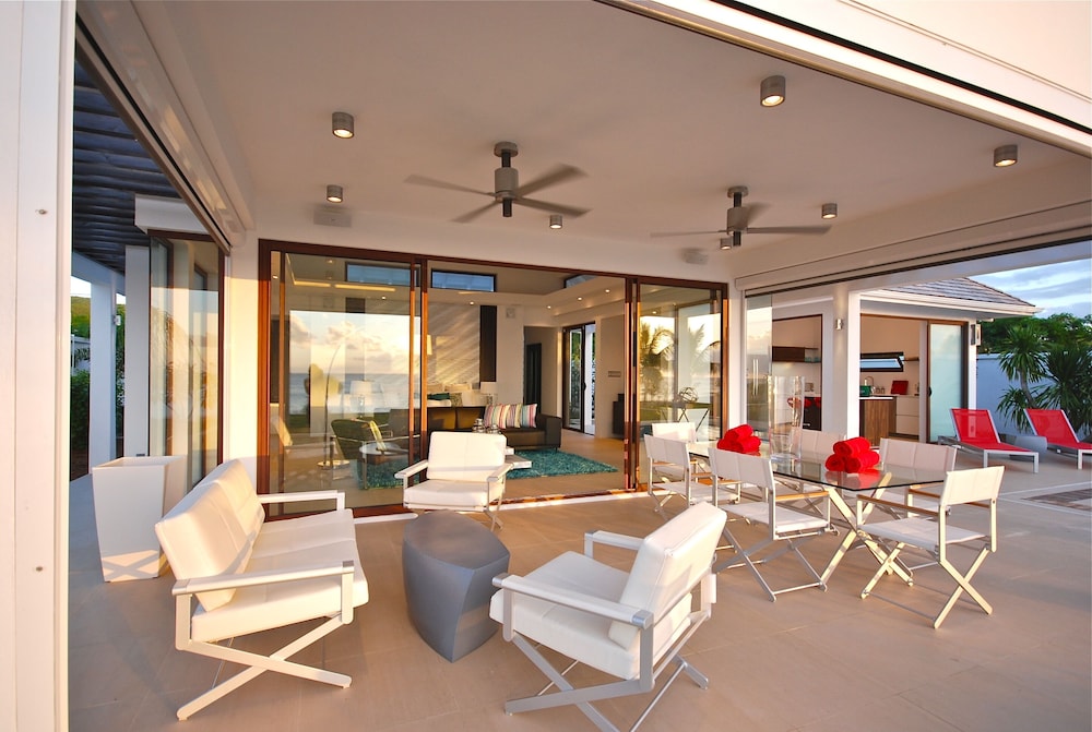 Luxus-villa Am Strand Mit Top-bewertungen Und 3. Schlafzimmer Option. Alles Privat! - Saint Kitts and Nevis