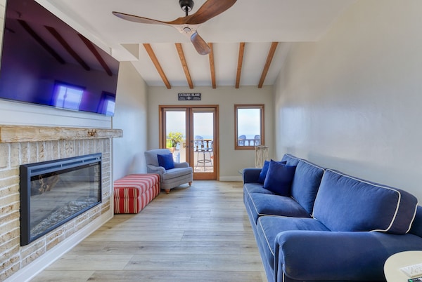 H175: Remodeled Hamilton Cove Villa With Panoramic Views, Golf Cart And Wifi - Avalon, CA