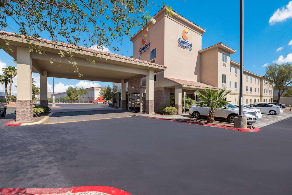 Comfort Inn & Suites Las Vegas - Nellis - Las Vegas