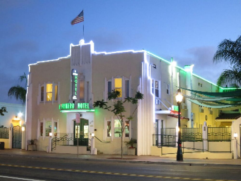 El Primero Boutique Hotel - Chula Vista, CA
