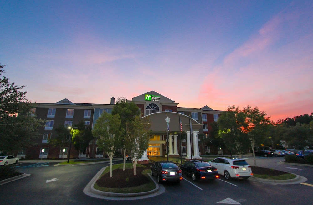 Holiday Inn Express Hotel & Suites Charleston-north, An Ihg Hotel - South Carolina