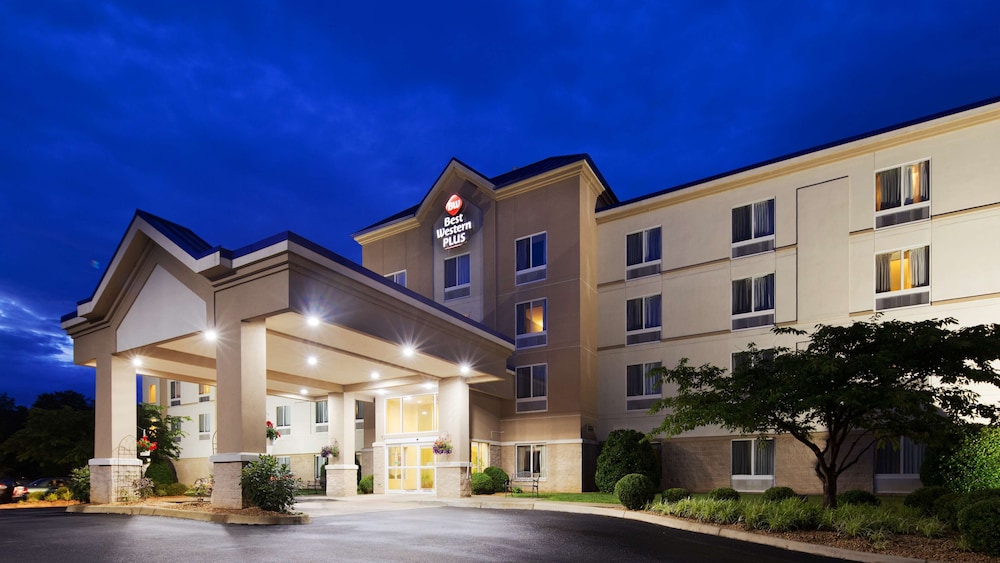 Best Western Plus Waynesboro Inn & Suites Conference Center - Shenandoah National Park