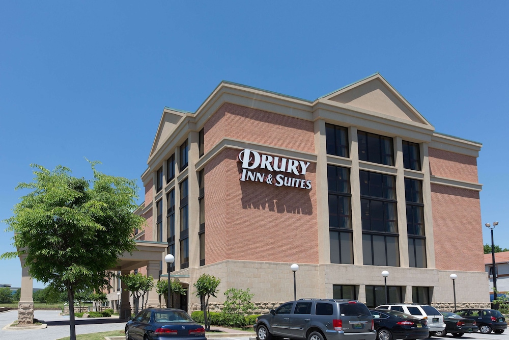 Drury Inn & Suites Birmingham Lakeshore Drive - Birmingham