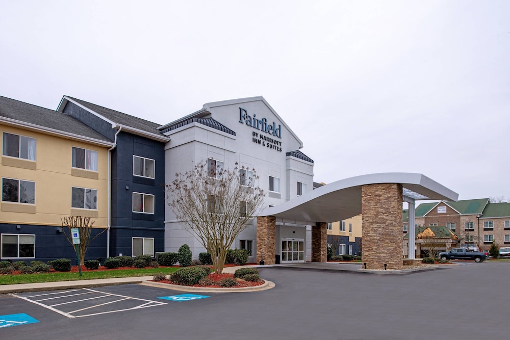 Fairfield Inn & Suites By Marriott High Point/archdale - High Point, NC