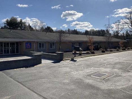 Taylor Brooke Winery, Woodstock airbnb, hotels and vacation rentals