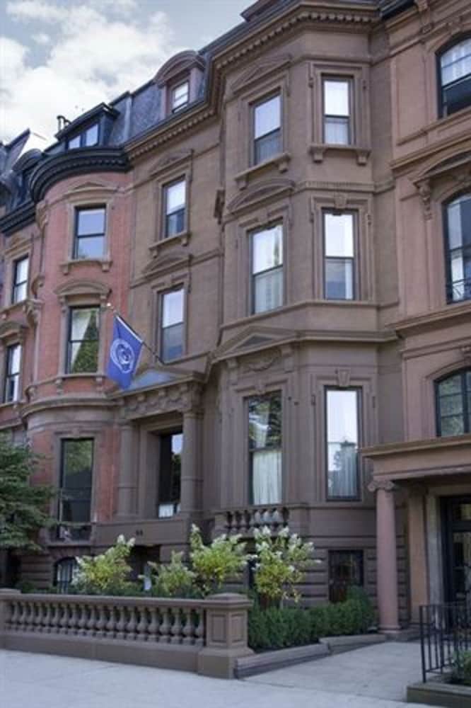 The College Club Of Boston - Newton, MA