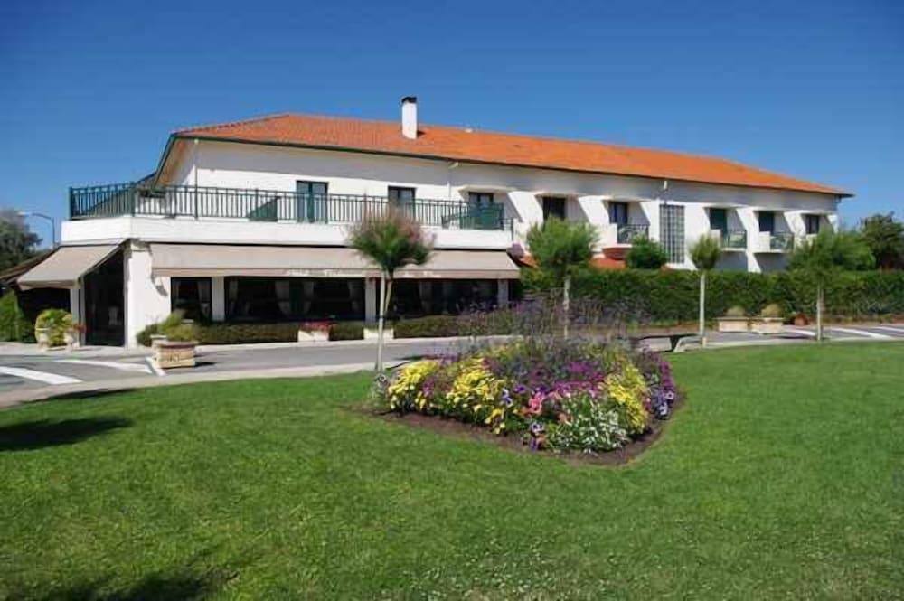 Hotel Des Pins - Montalivet les Bains