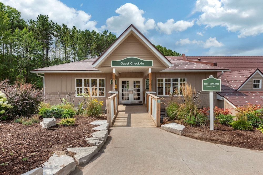 Carriage Ridge Resort, Ascend Hotel Collection - Horseshoe Valley, ON