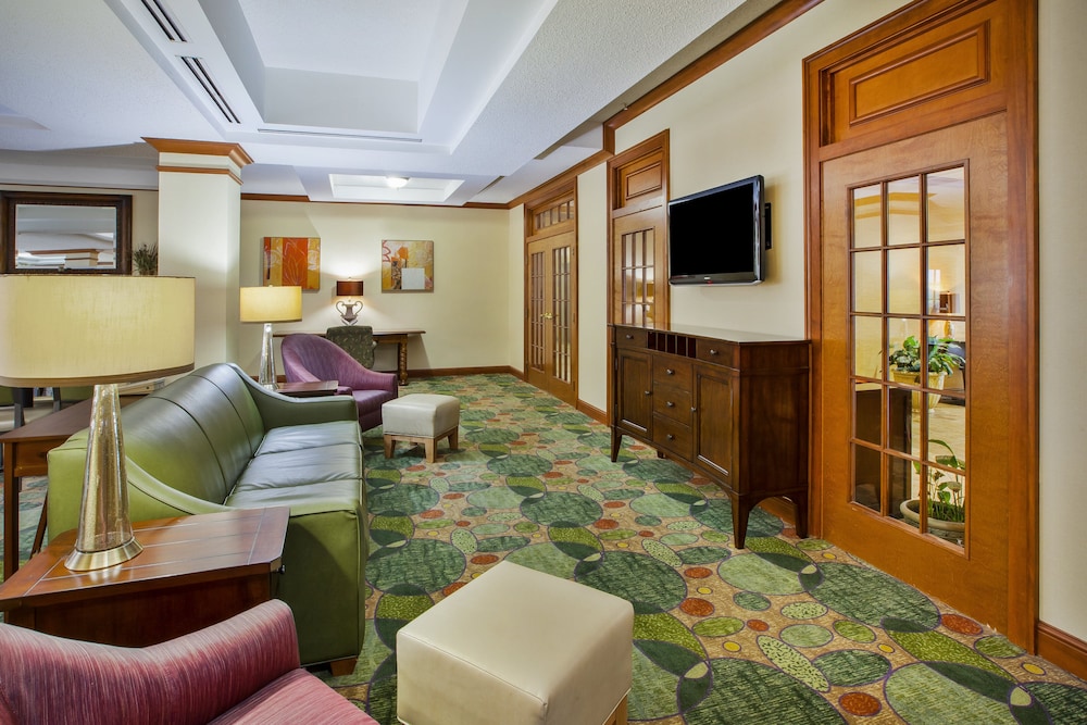 Holiday Inn Express Hotel & Suites Bryan-montpelier, An Ihg Hotel - Bryan, OH