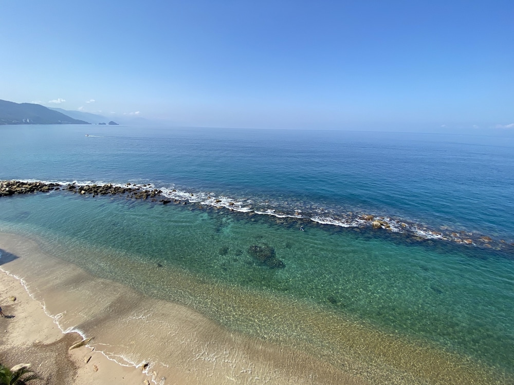 Costa Sur Resort & Spa Inviting Studio With Private Beach Area - Puerto Vallarta