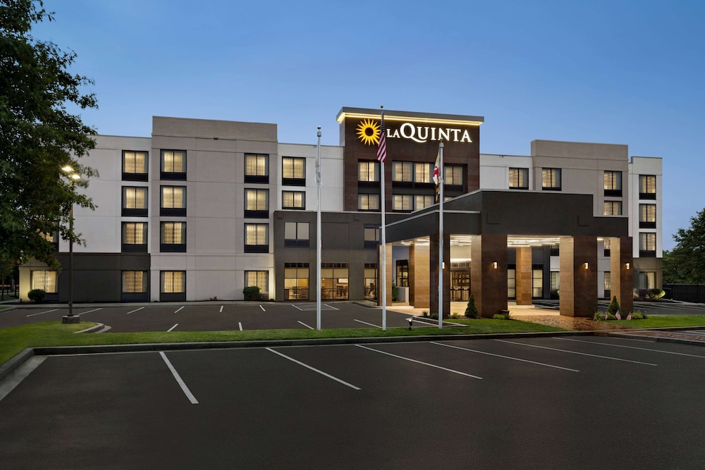La Quinta Inn & Suites By Wyndham Newark - Elkton - Chesapeake Bay