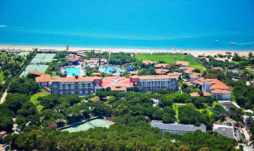 Belconti Resort - Белек