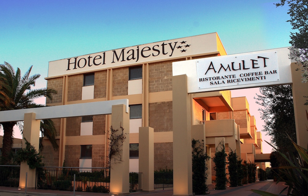 Hotel Majesty Bari - Бари