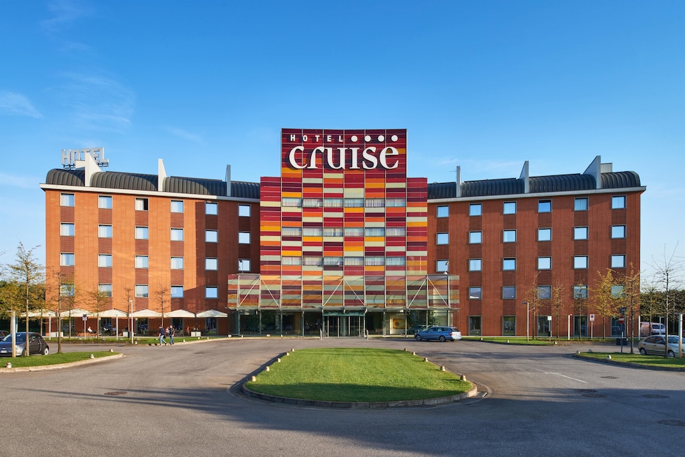 Hotel Cruise - Комо