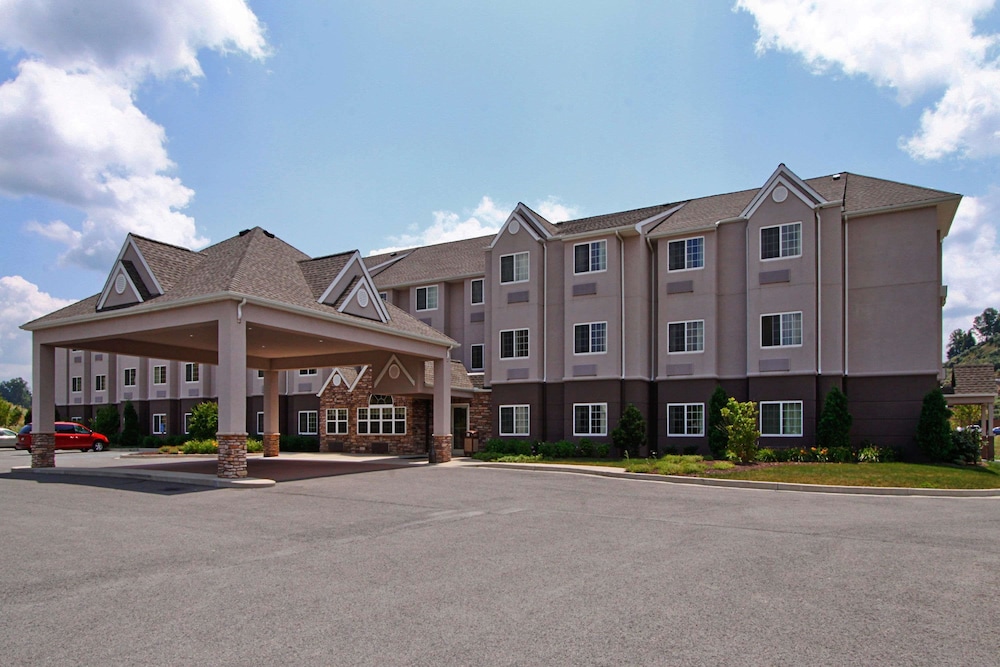 Microtel Inn & Suites By Wyndham Bridgeport - Galloway, WV