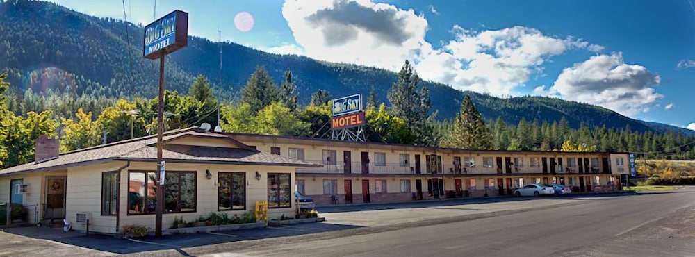 Big Sky Motel - Montana