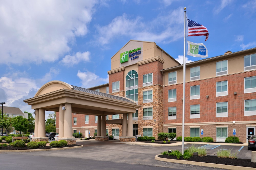 Holiday Inn Express & Suites Cincinnati - Mason - Ohio