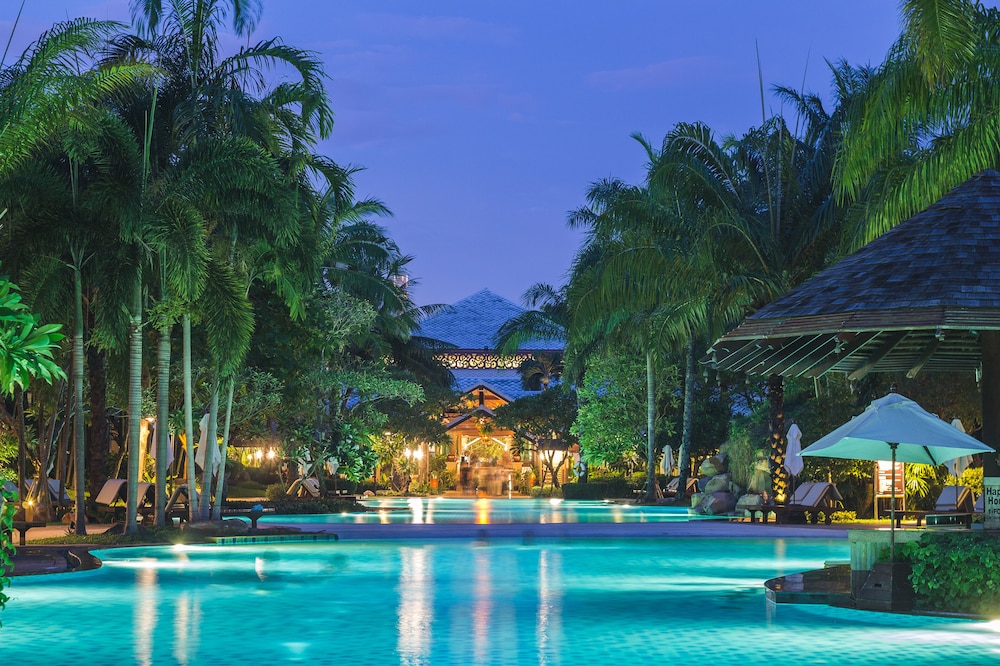 Ravindra Beach Resort And Spa - Pattaya