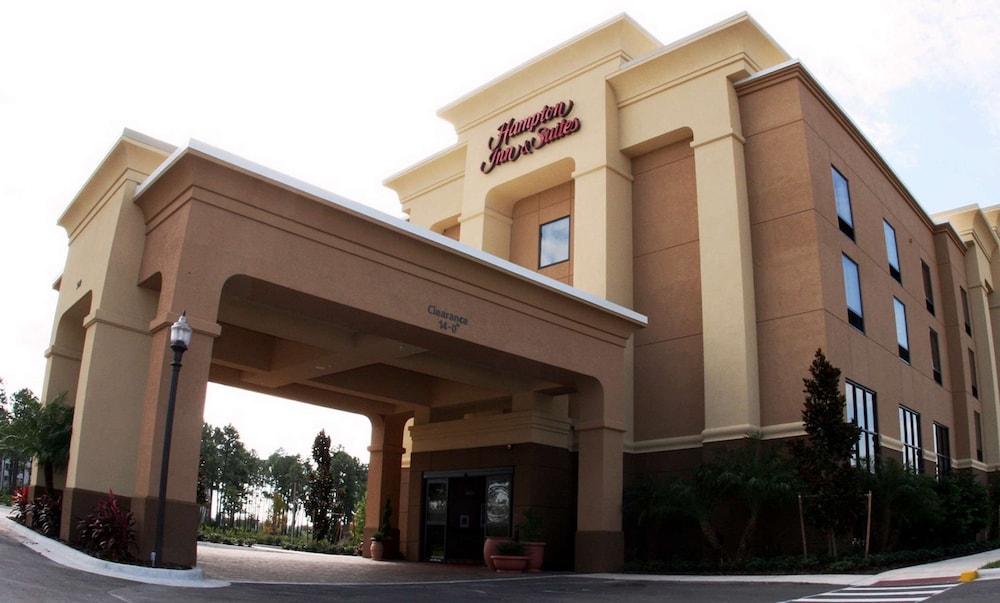 Hampton Inn & Suites Orlando-john Young Pkwy/s. Park - Orlando, FL
