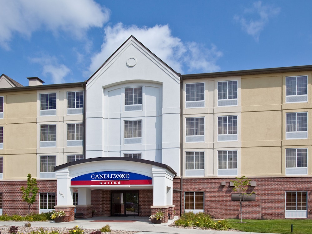 Candlewood Suites Omaha Airport, An Ihg Hotel - Council Bluffs, IA