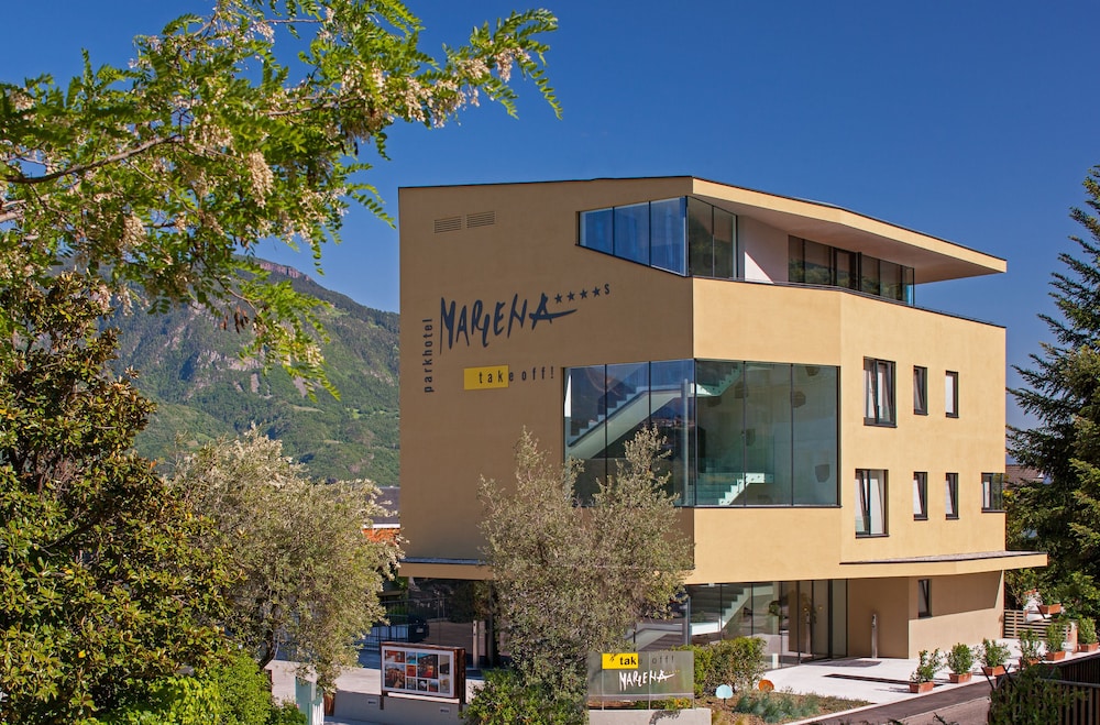 Hotel Marlena - Tirolo