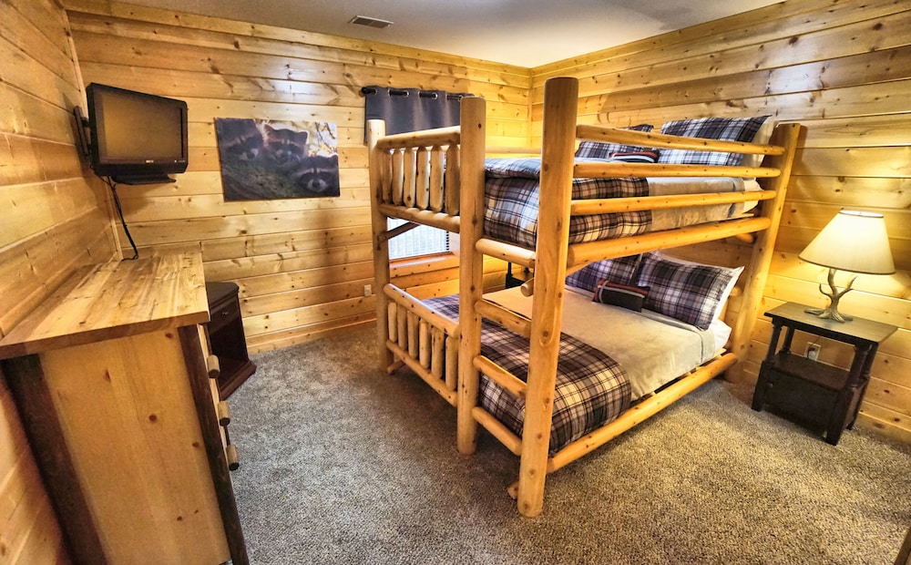 Hoedown Hideaway - Walk To Pool/no Scary Drive/gam - Pigeon Forge, TN