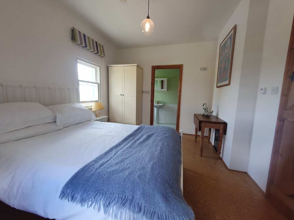 Family & Pet Friendly Restored Cottage In East Mayo With  4* Bord Failte Award - 노크