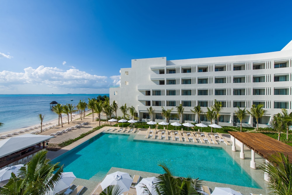Izla Beach Front Hotel - Isla Mujeres