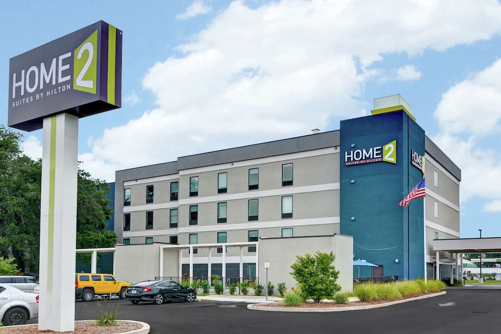 Home2 Suites By Hilton Pensacola I-10 At North Davis Hwy - Pensacola, FL