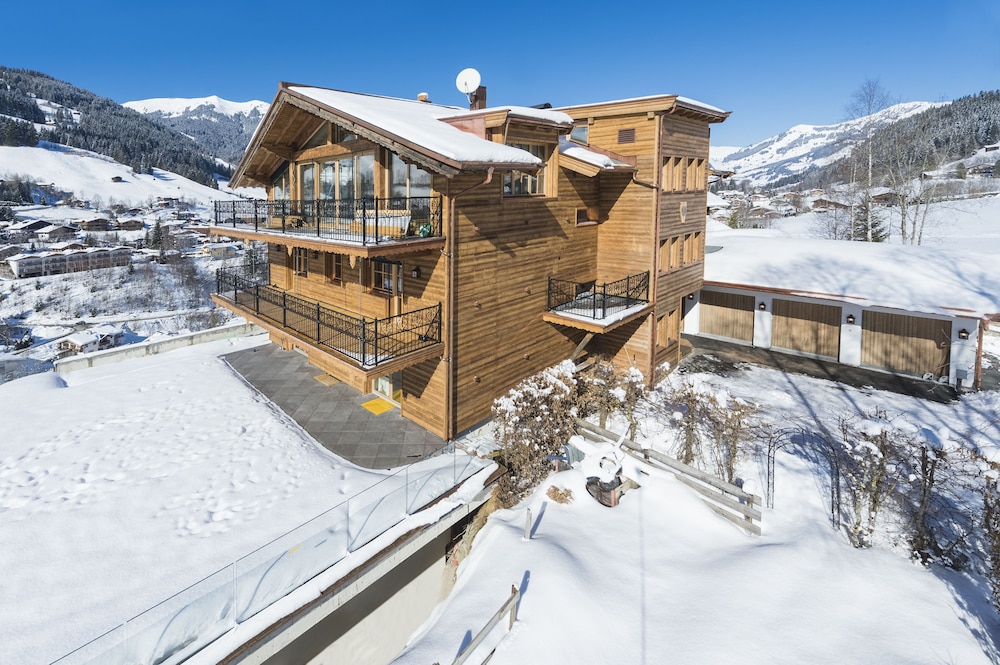 Deluxe Chalet Evian by Kitz-Chalets - Tirol