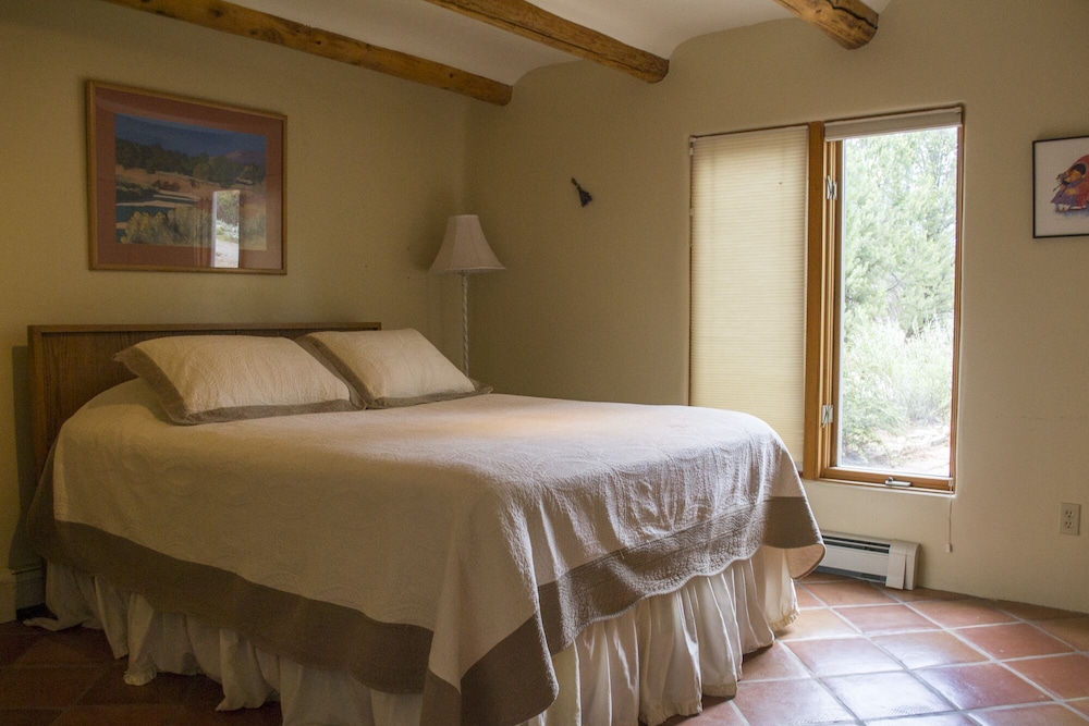 Hacienda Piñon-spacious Home 1.8 Miles  To Taos Plaza - Taos, NM