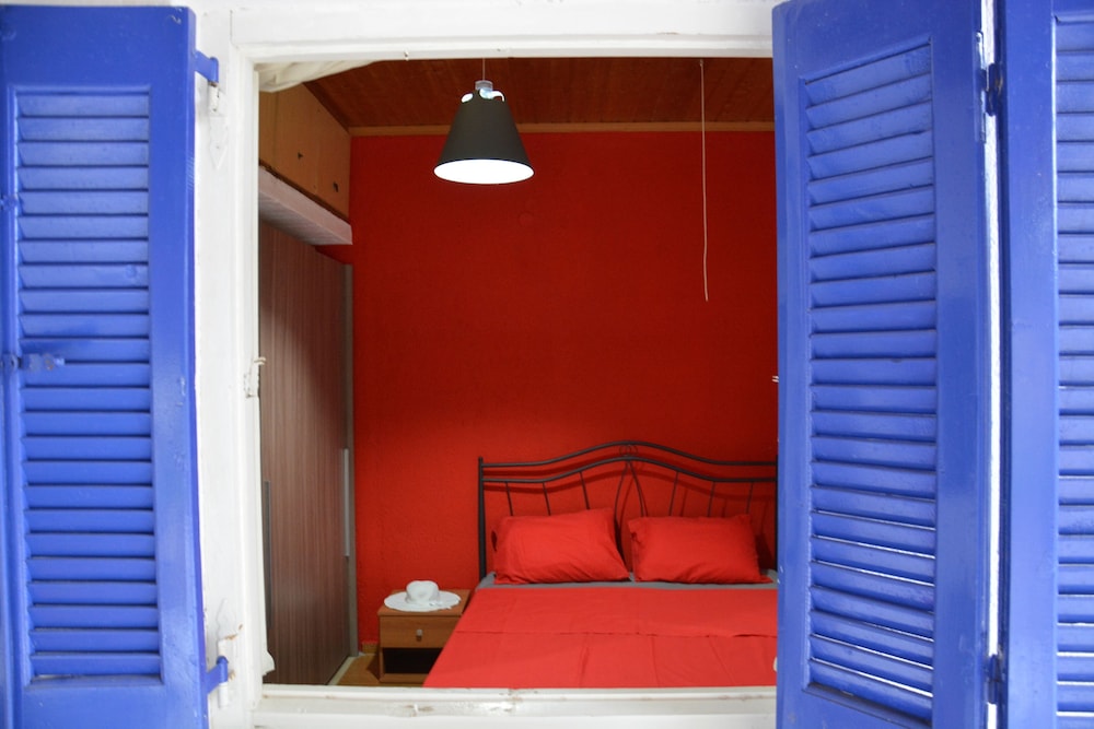 Eine Kleine Villa Für Exklusivität Und Entspannung. 5 'Zu Fuß Zum Strand + Wifi - Agios Nikolaos