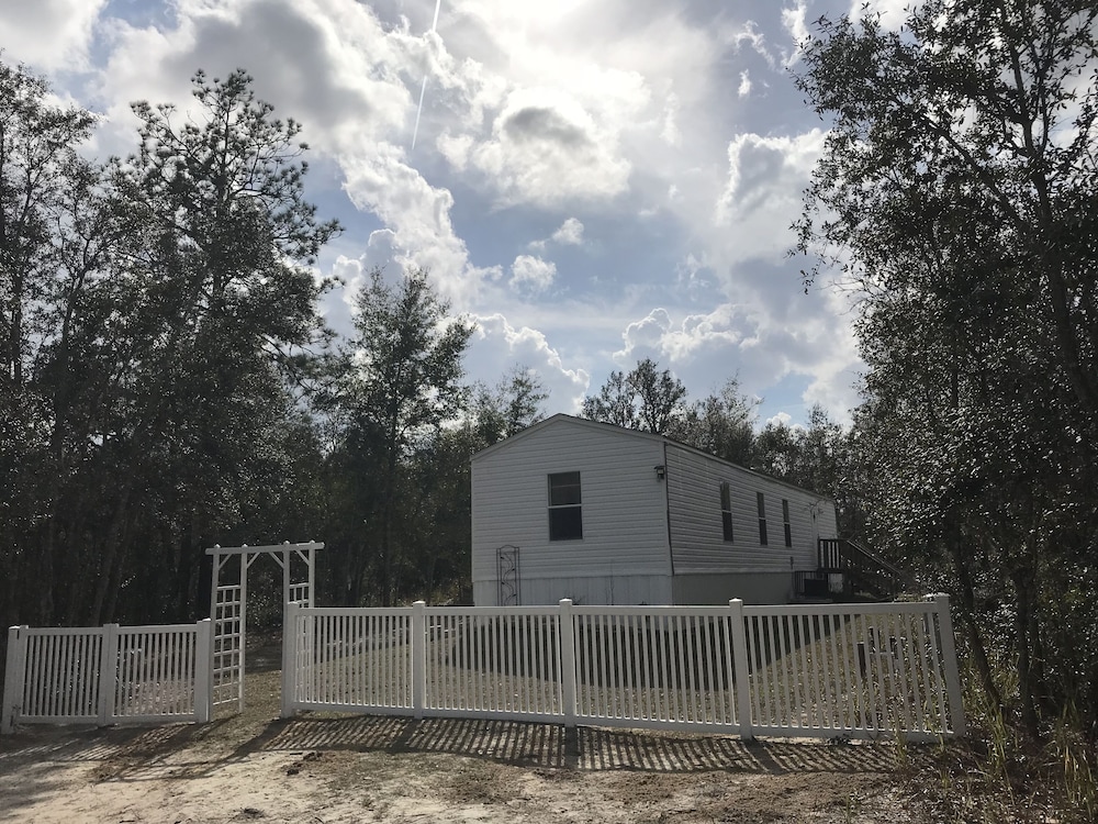 Private 4.3 Acre Country Retreat By Rainbow Springs In Ocala's Horse Country - Lake Okeechobee, Florida