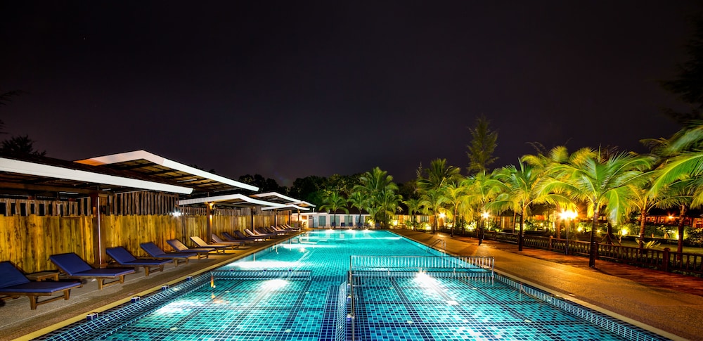 Naiyang Park Resort - Province de Phuket